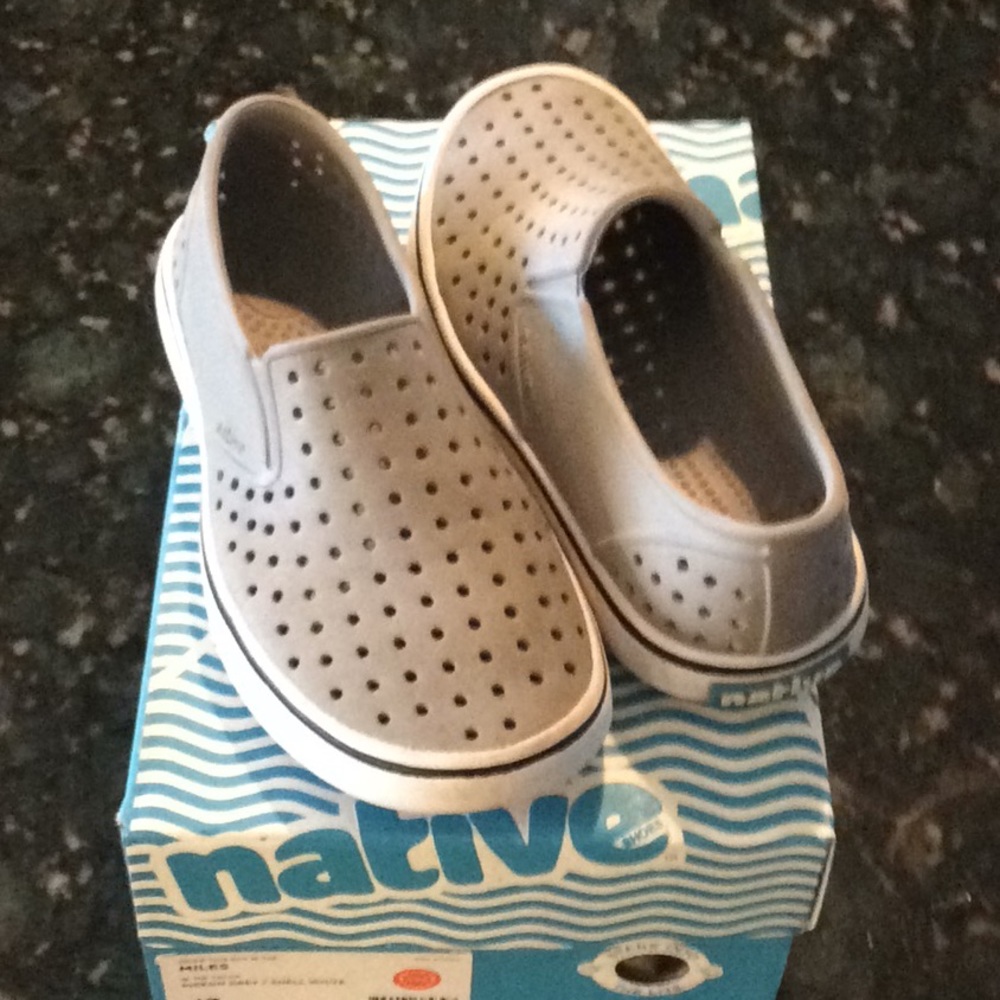 Native brand kids shoes in gray